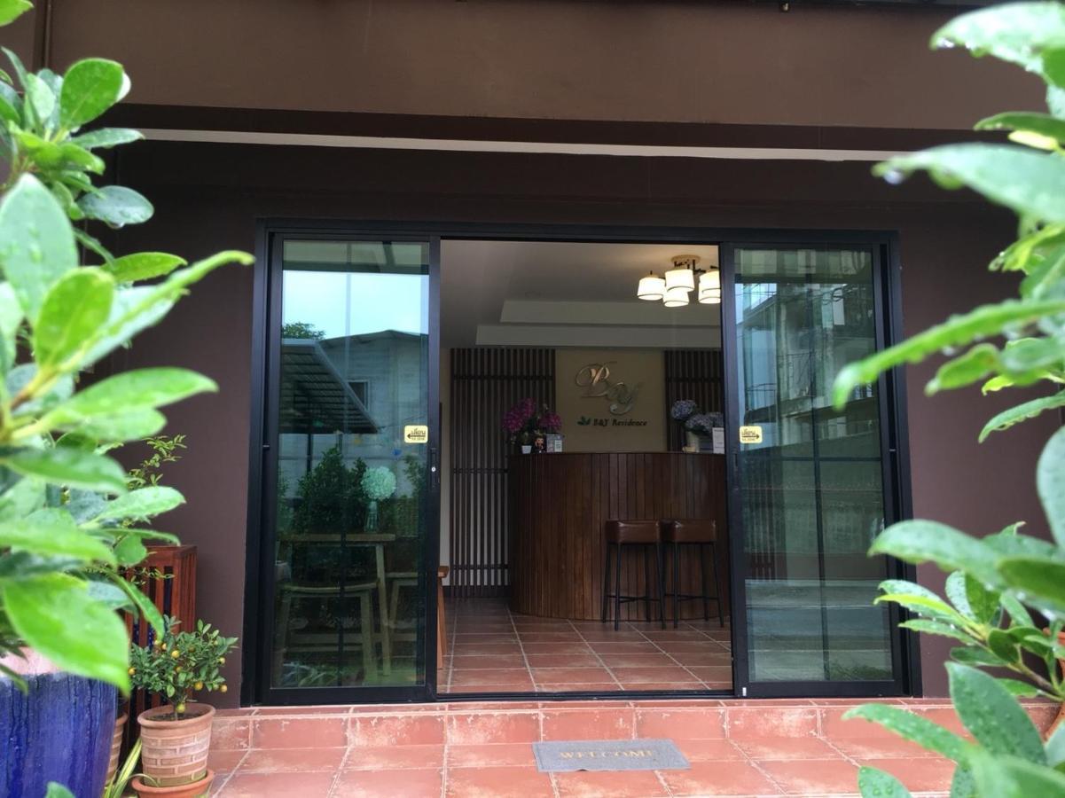 B And Y Residence Chiang Mai Esterno foto